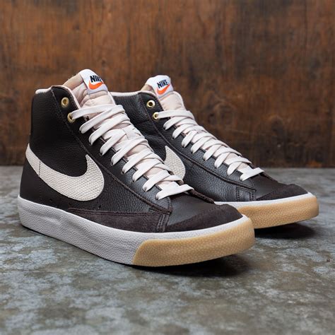 nike men's blazer mid 77